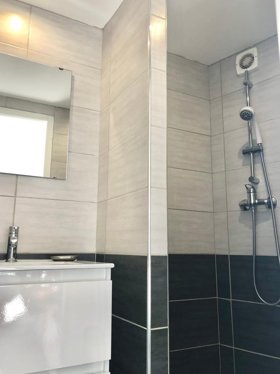 Studio indépendant confortable Apartment in Auvergne-Rhône-Alpes