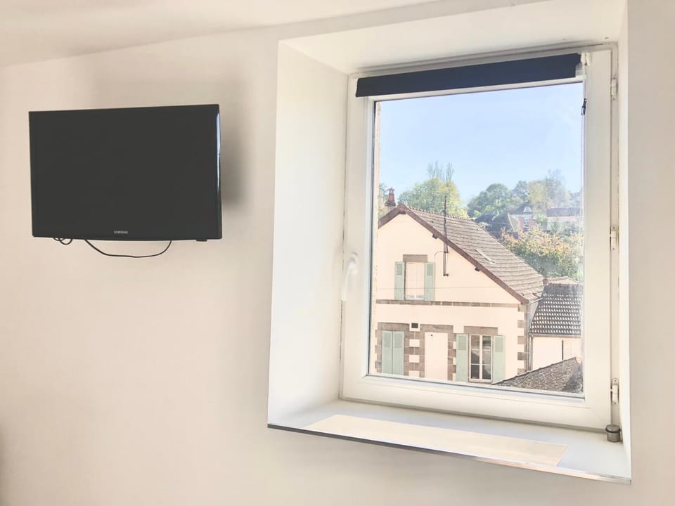 Studio indépendant confortable Apartment in Auvergne-Rhône-Alpes