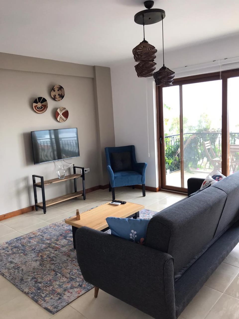 TV and multimedia, Seating area