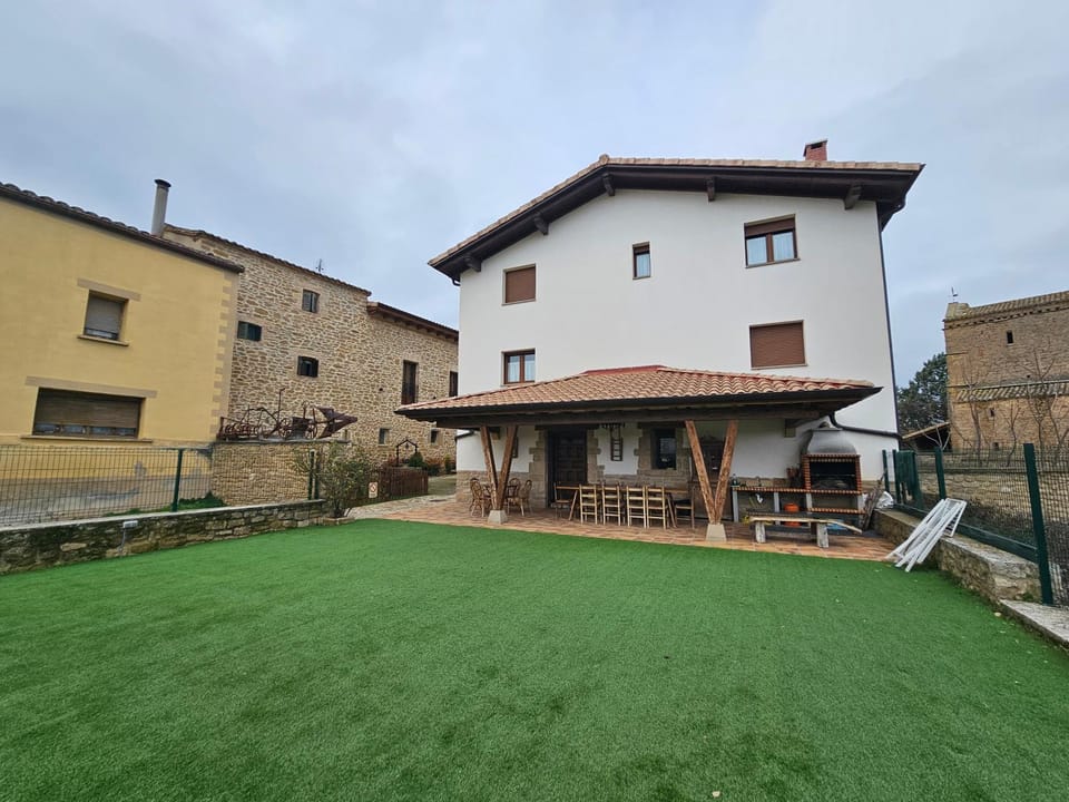 CASA URRA House in Basque Country