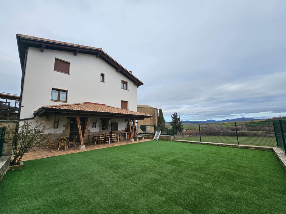CASA URRA House in Basque Country