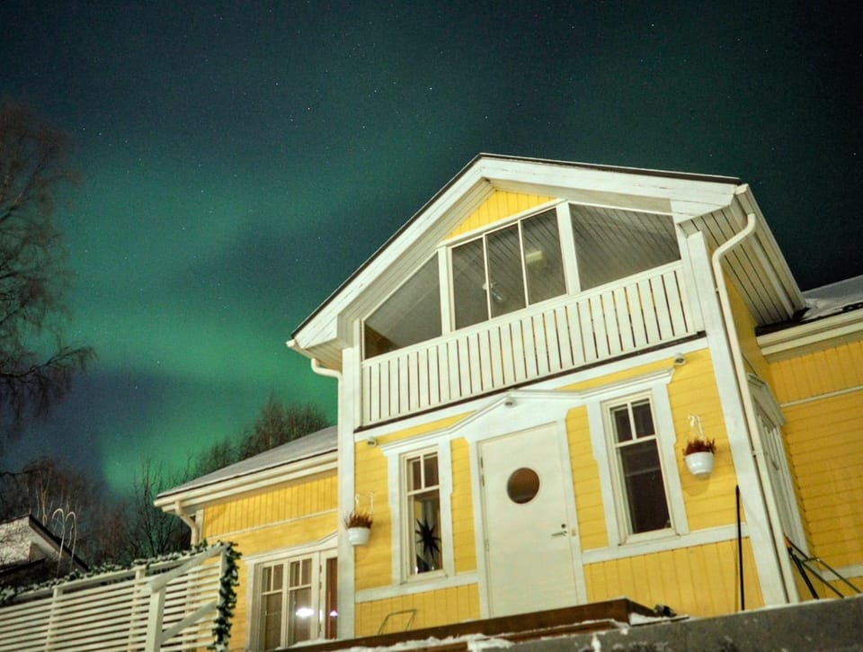 Arctic Lakeside Villa Villa in Lapland