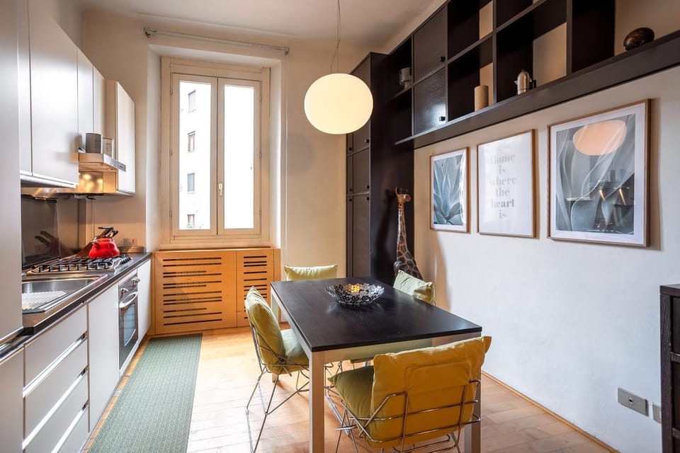 Day, Kitchen or kitchenette, Living room, Dining area