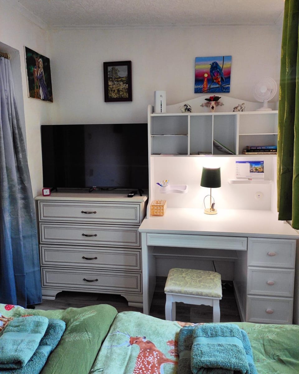 TV and multimedia, Bedroom