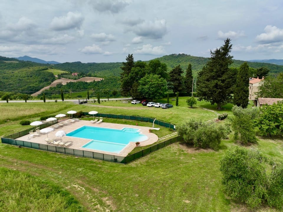 Spring, Natural landscape, Pool view, Swimming pool