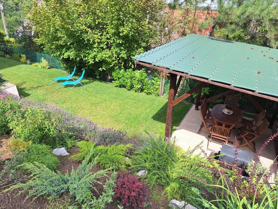 Garden, Garden
