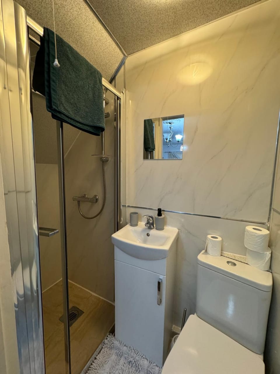 Oxborne Rooms UK - 22 Seaton Apartment in London