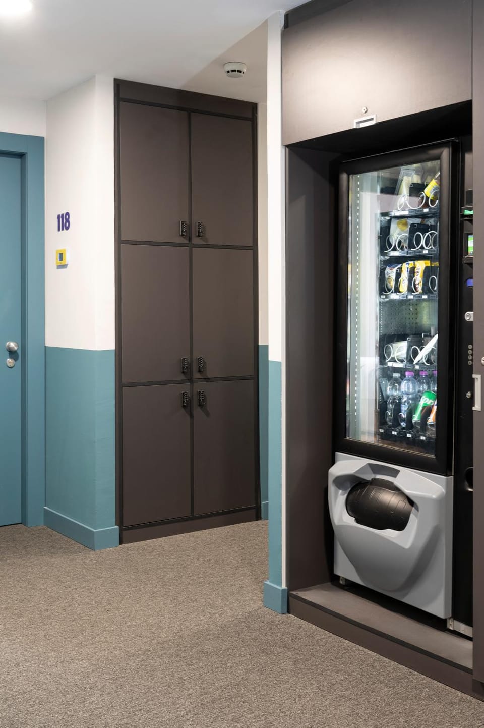 vending machine