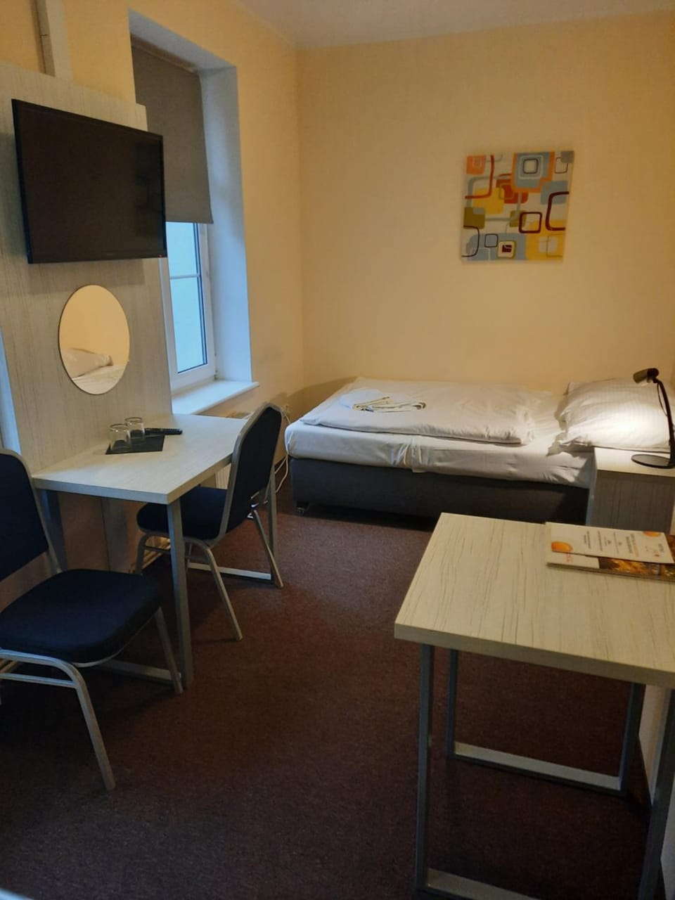 Photo of the whole room