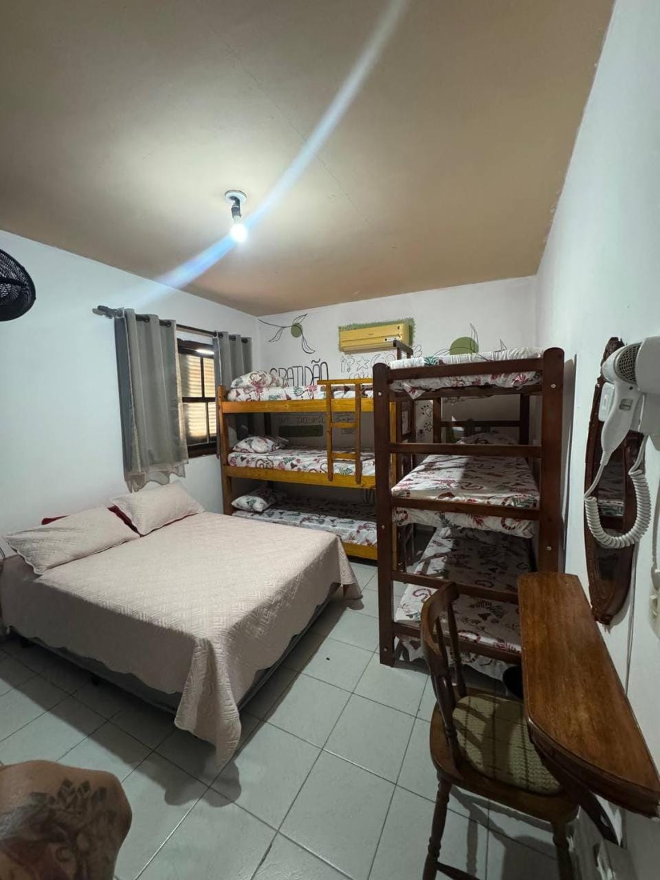 Hostel Casa Jambo Guaruja Hostel in State of São Paulo