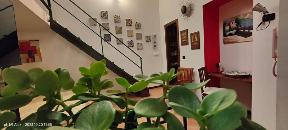 Segreta Catalana Apartment in Naples