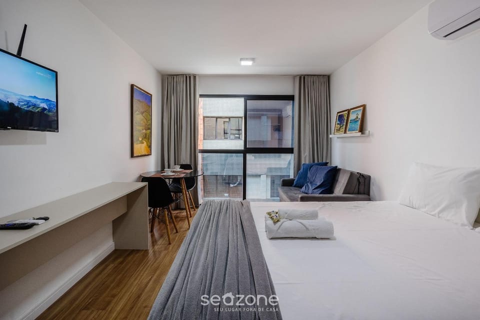 TV and multimedia, Living room, Dining area, Bedroom