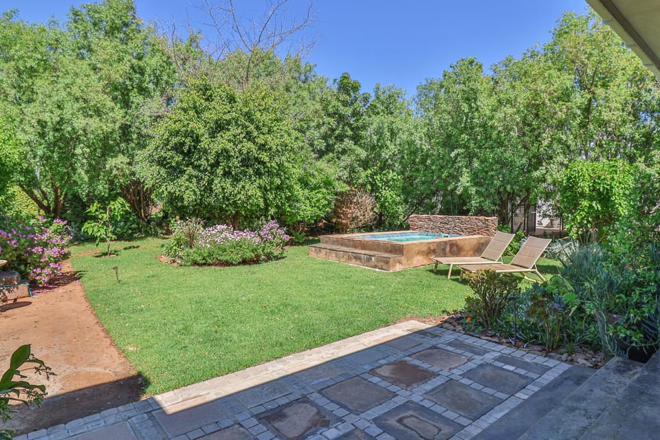 Serenity in McGregor House in Western Cape