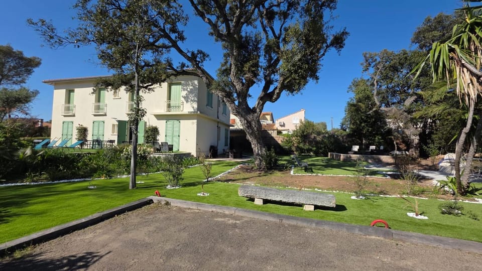 Vacances en Famille ou entre Amis Villa in Saint-Raphael