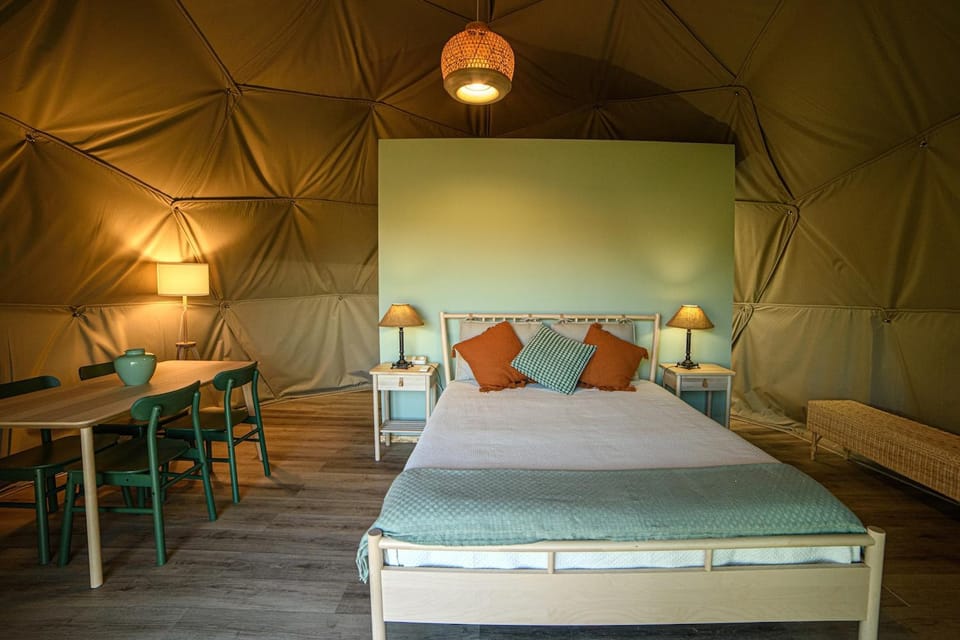 Bed, Living room, Seating area, Bedroom, Internal: Not applicable to any particular room