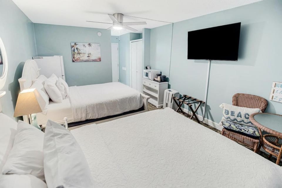 Two Queen Beds, 2nd Floor Resort View Room Apartment in South Carolina