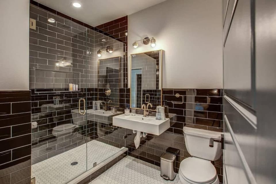 Chic Tennyson St Retreat - Walk to Shops & Cafes Apartment in Denver