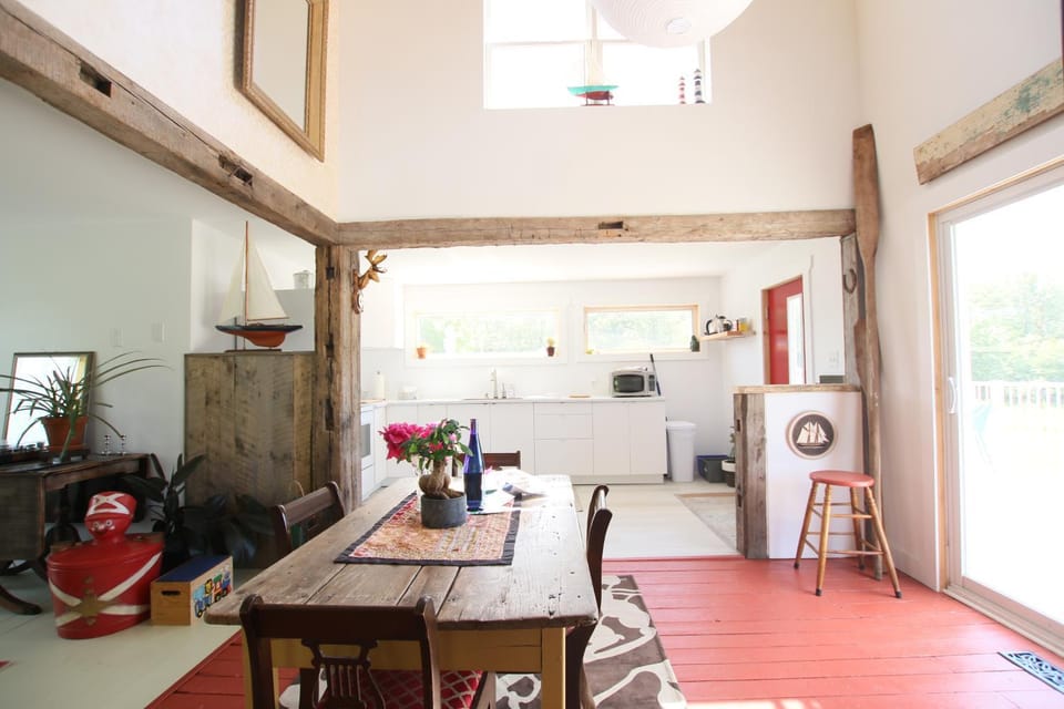 Oyster Shell Cottage House in Prince Edward Island