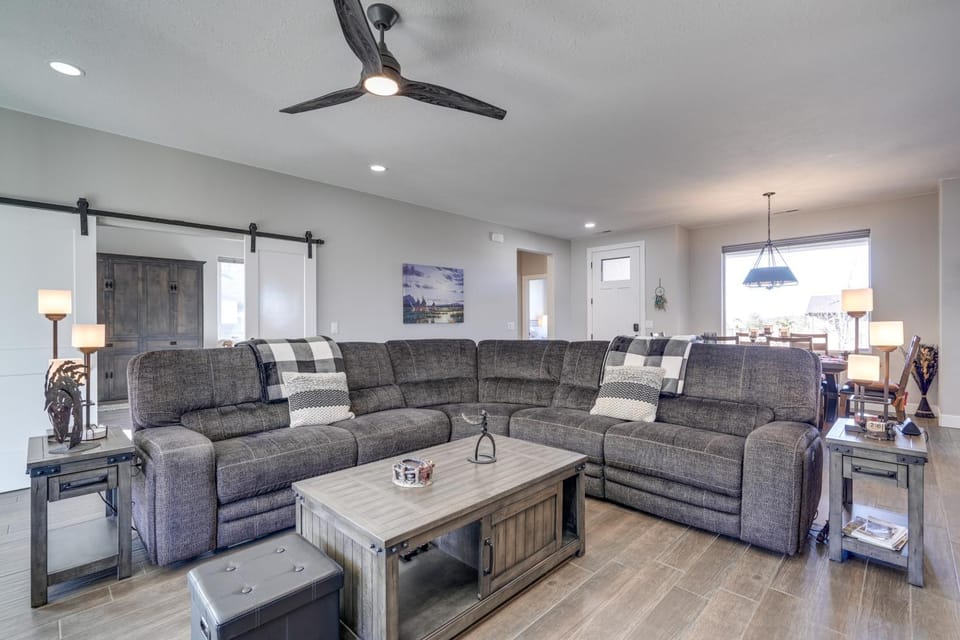 Cedar City Home w/ Mountain Views + Hiking Trails! House in Cedar City