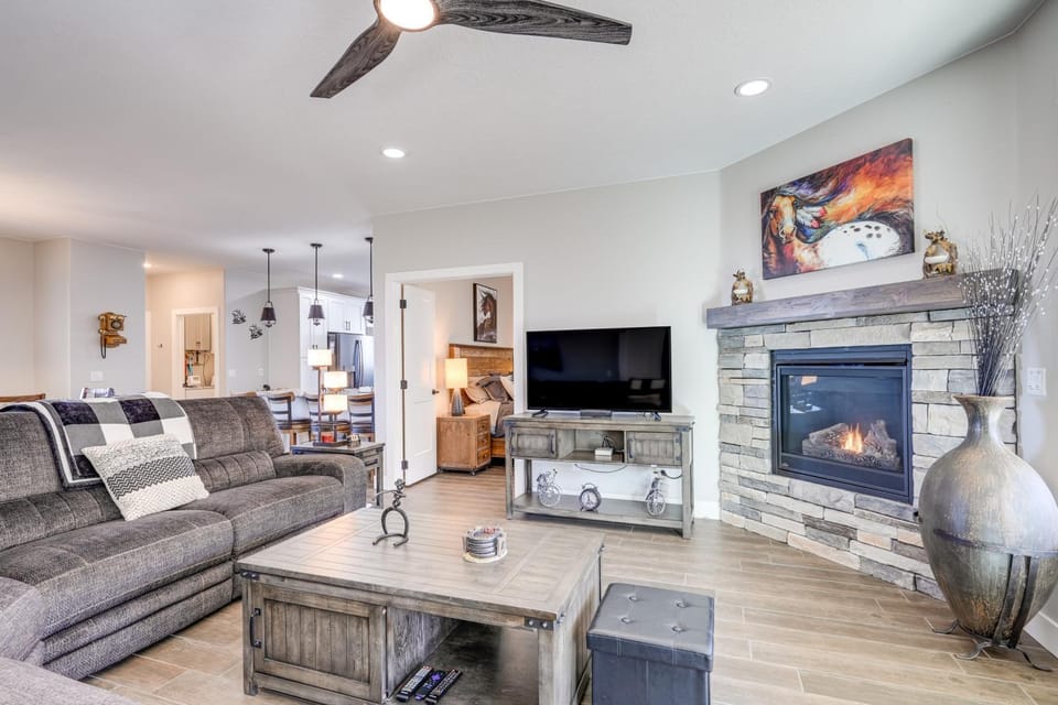 Cedar City Home w/ Mountain Views + Hiking Trails! House in Cedar City