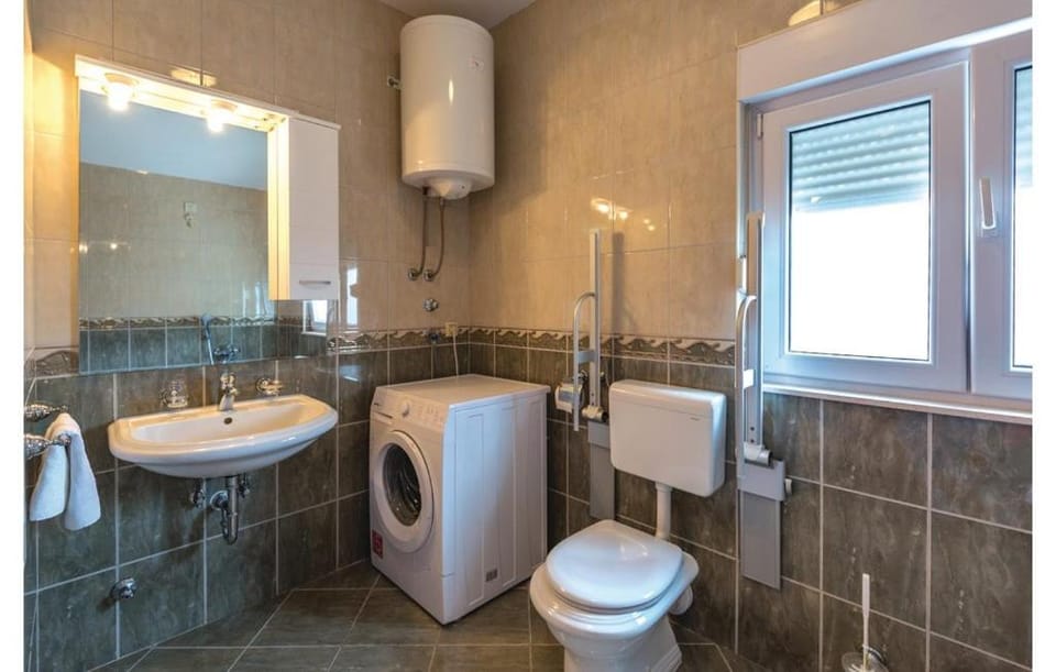 Apartman Mira Apartment in Makarska