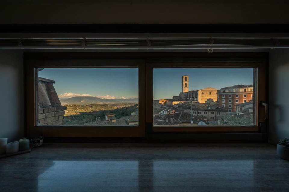 Nearby landmark, Place of worship, View (from property/room), Photo of the whole room, internet