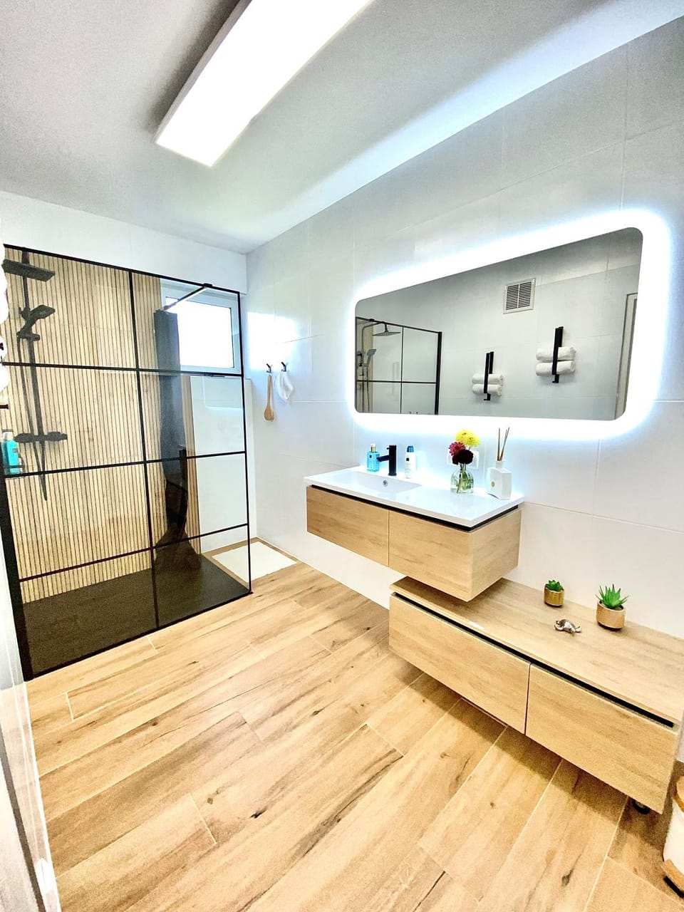 Shower, Bathroom