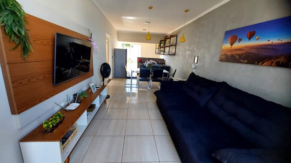 Communal lounge/ TV room, TV and multimedia, Living room