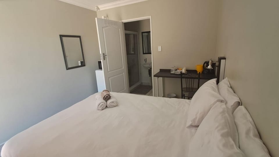 Chrisserus Guest Rooms Bed and Breakfast in South Africa