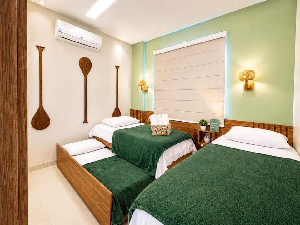 Bed, Bedroom, air conditioner