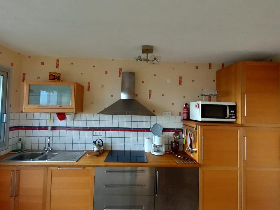 Appartement 2 chambres pour 6 personnes - Face mer - Spacieux - Saint-Jean-de-Monts - FR-1-323-297 Apartment in Saint-Jean-de-Monts