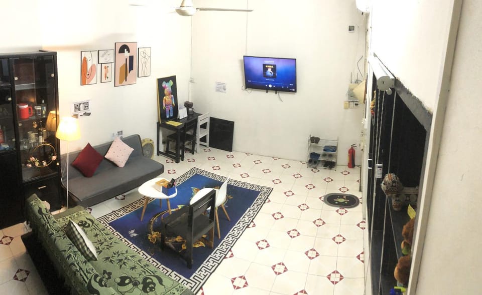 Communal lounge/ TV room, TV and multimedia, View (from property/room), Evening entertainment, Entertainment