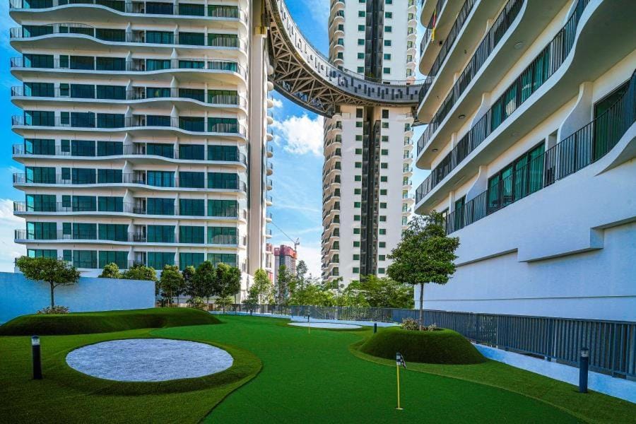 Datum Jelatek - KLCC Sky Ring Linked To LRT & Mall by AwNa Apartment in Kuala Lumpur City