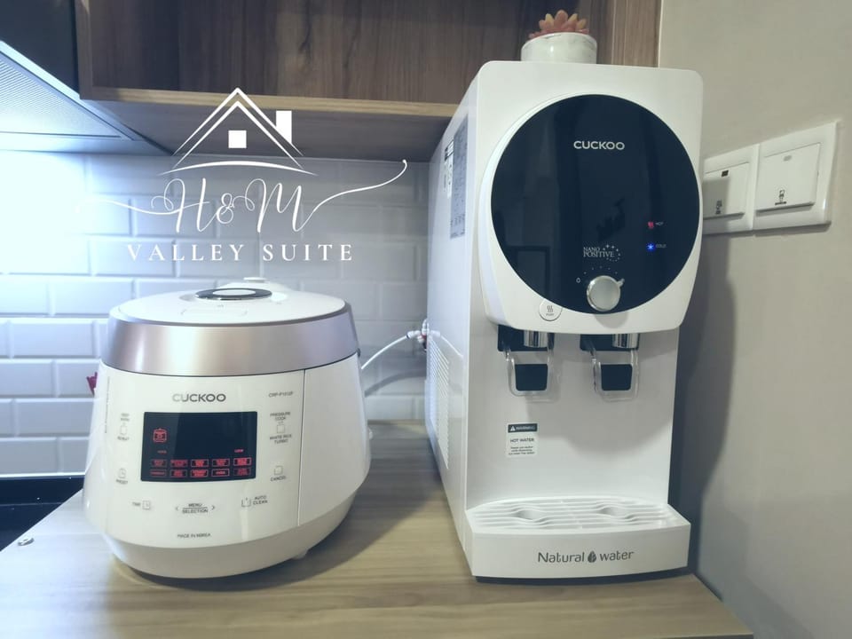 Kitchen or kitchenette, kitchen, kitchen