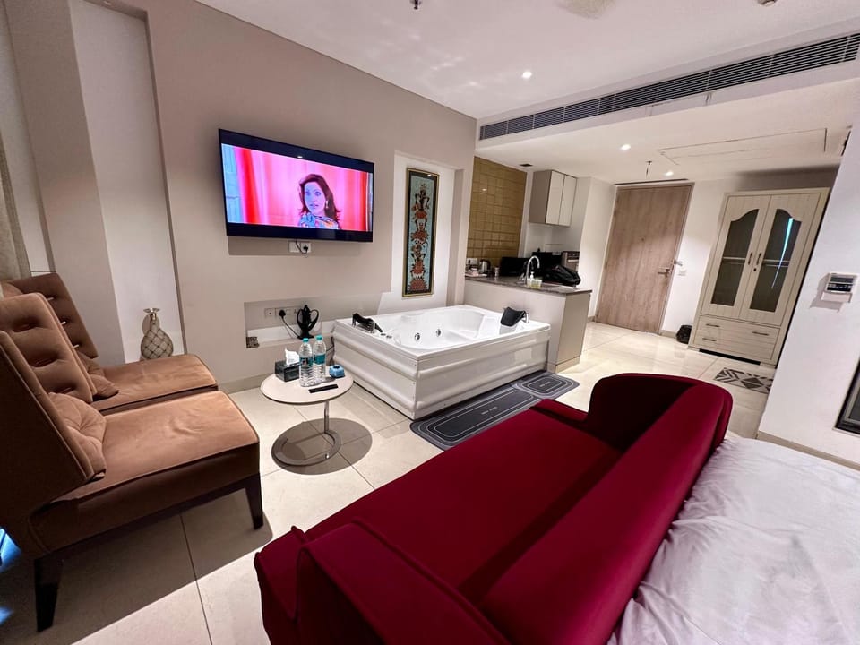 Luxury Studios Key 4 Apartment in Gurugram