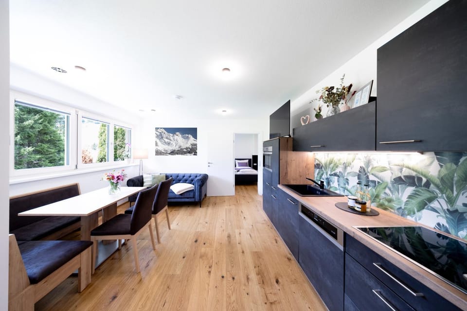 Kitchen or kitchenette, Living room, Dining area, kitchen