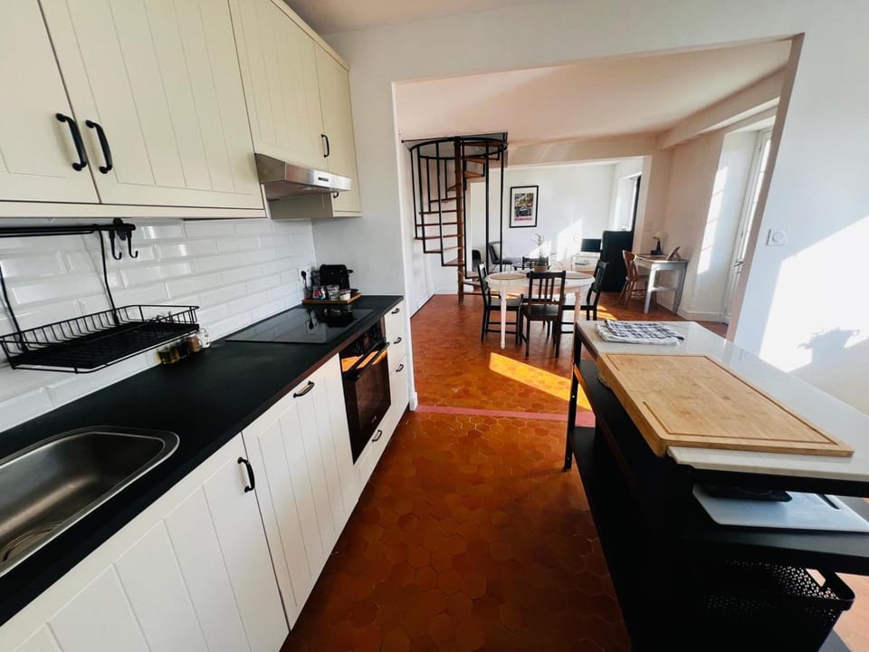Le Petit Bourdieu - Chevreuil Apartment in Nouvelle-Aquitaine