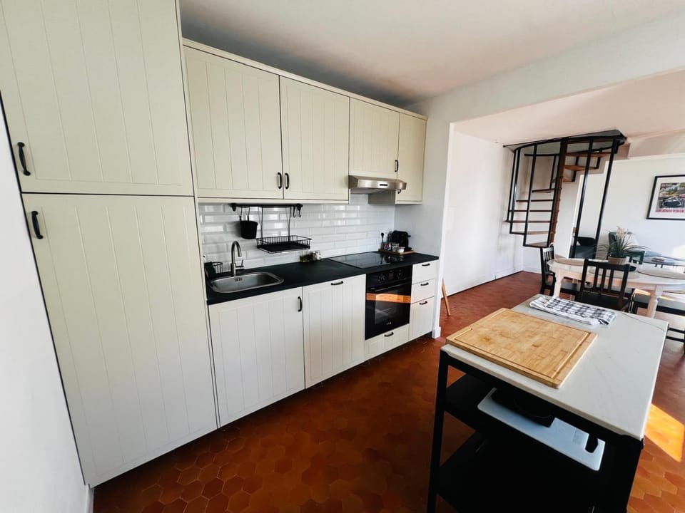 Le Petit Bourdieu - Chevreuil Apartment in Nouvelle-Aquitaine
