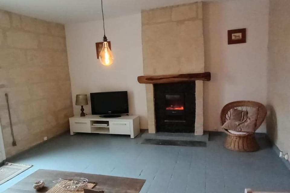Living room, flat iron