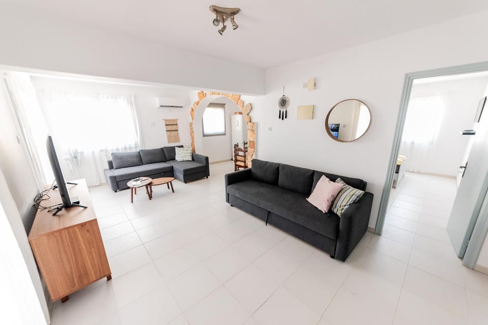 Trinidad 2-A Apartment in Paralimni
