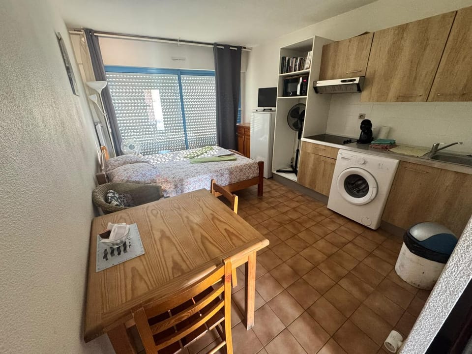 Studio agréable de 21m2 Apartment in Balaruc-les-Bains