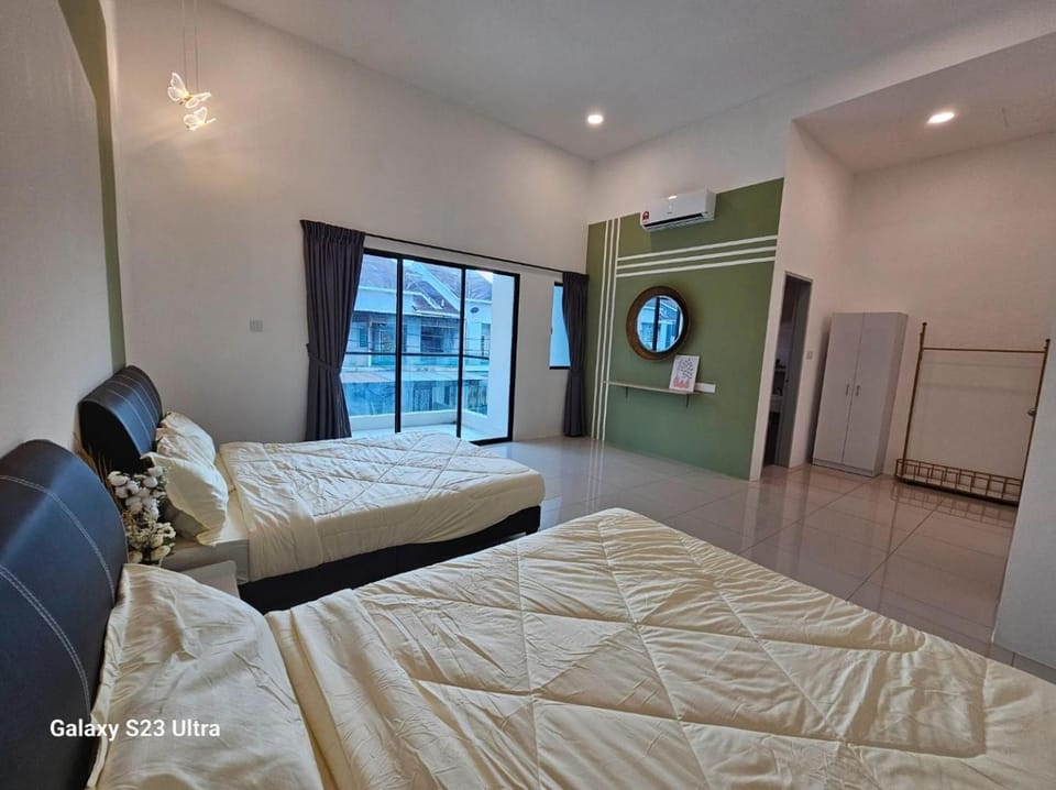 Sunway Ipoh - DamaiStay - 5min to Tambun - 20Pax House in Perak