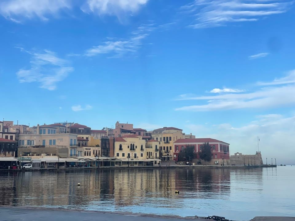 AIOLOS Chania center luxury apartment near the garden Apartment in Chania