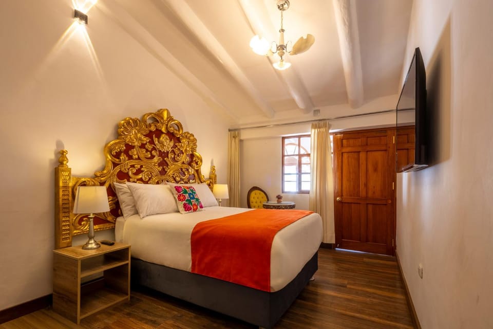 Bed, TV and multimedia, Photo of the whole room, Bedroom, wardrobe