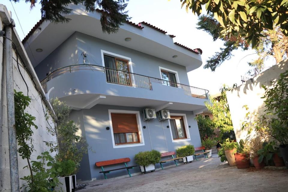 Property building, Garden view