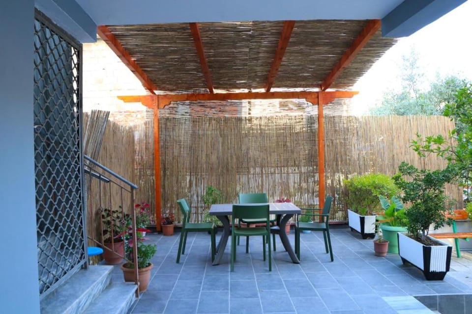 Patio, Garden, Balcony/Terrace, Garden view