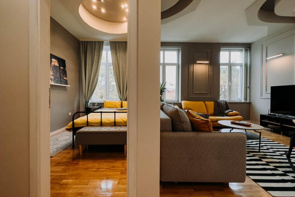 Living room, Photo of the whole room, Seating area, Bedroom