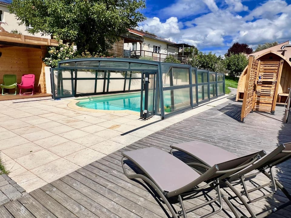 Sauna, Sauna, Swimming pool, Swimming pool