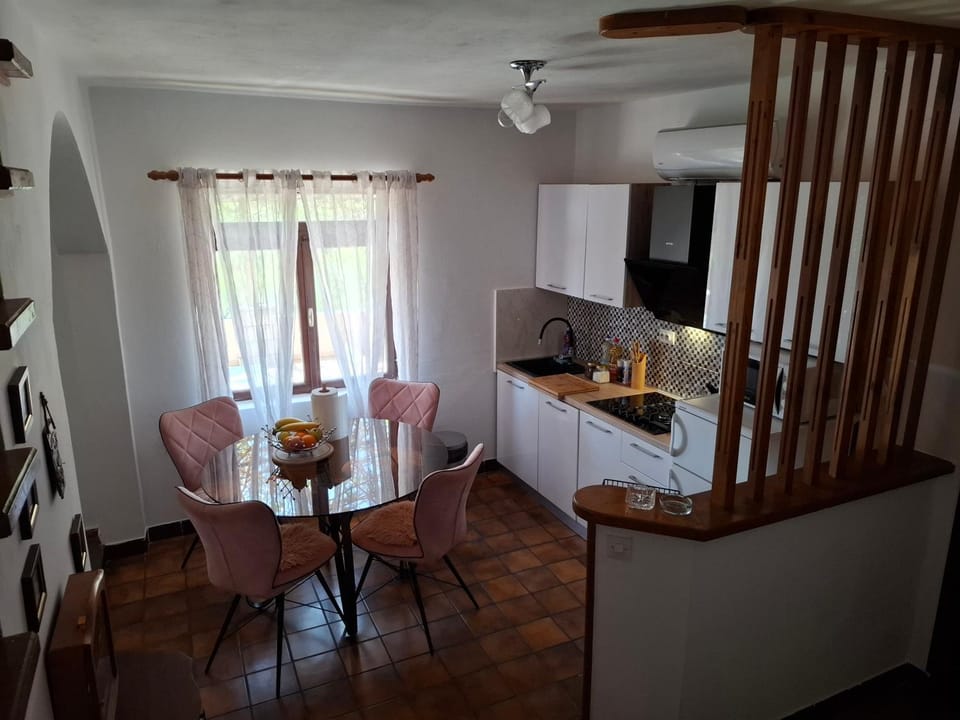 Holiday house Bore House in Dubrovnik-Neretva County