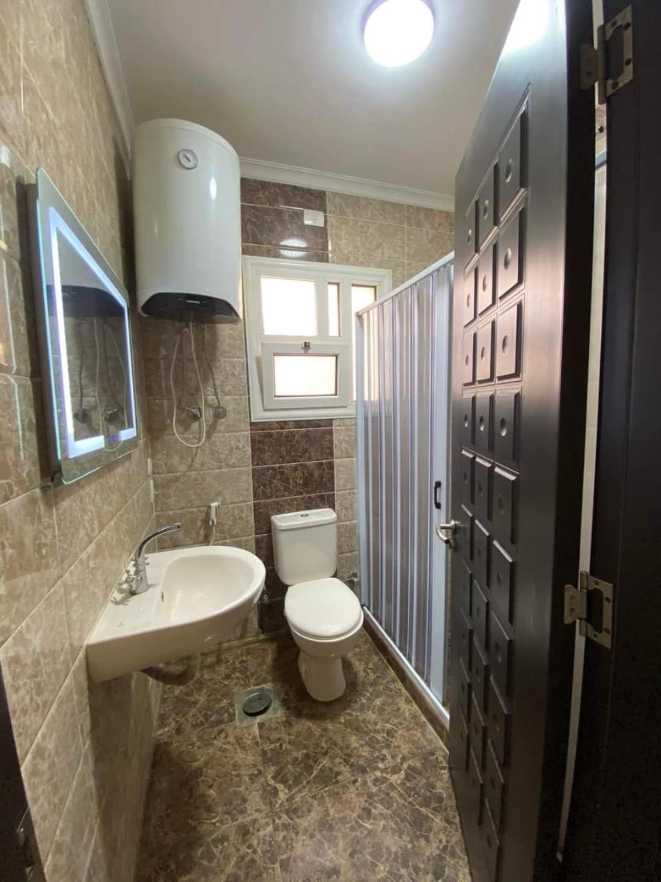 Luxurious, fully furnished and well equipped apartment with modern amenities, stunning views, and convenient location for remote work or studying from home Apartment in Cairo Governorate